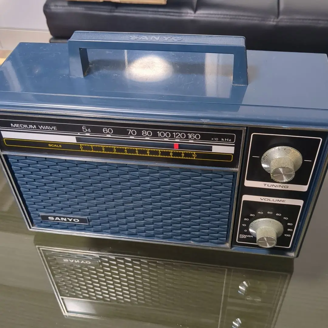 【未使用・美品】SANYO TABLE RADIO RL1140 レトロ Yahoo!オークション -「rl1140」の落札相場・落札価格