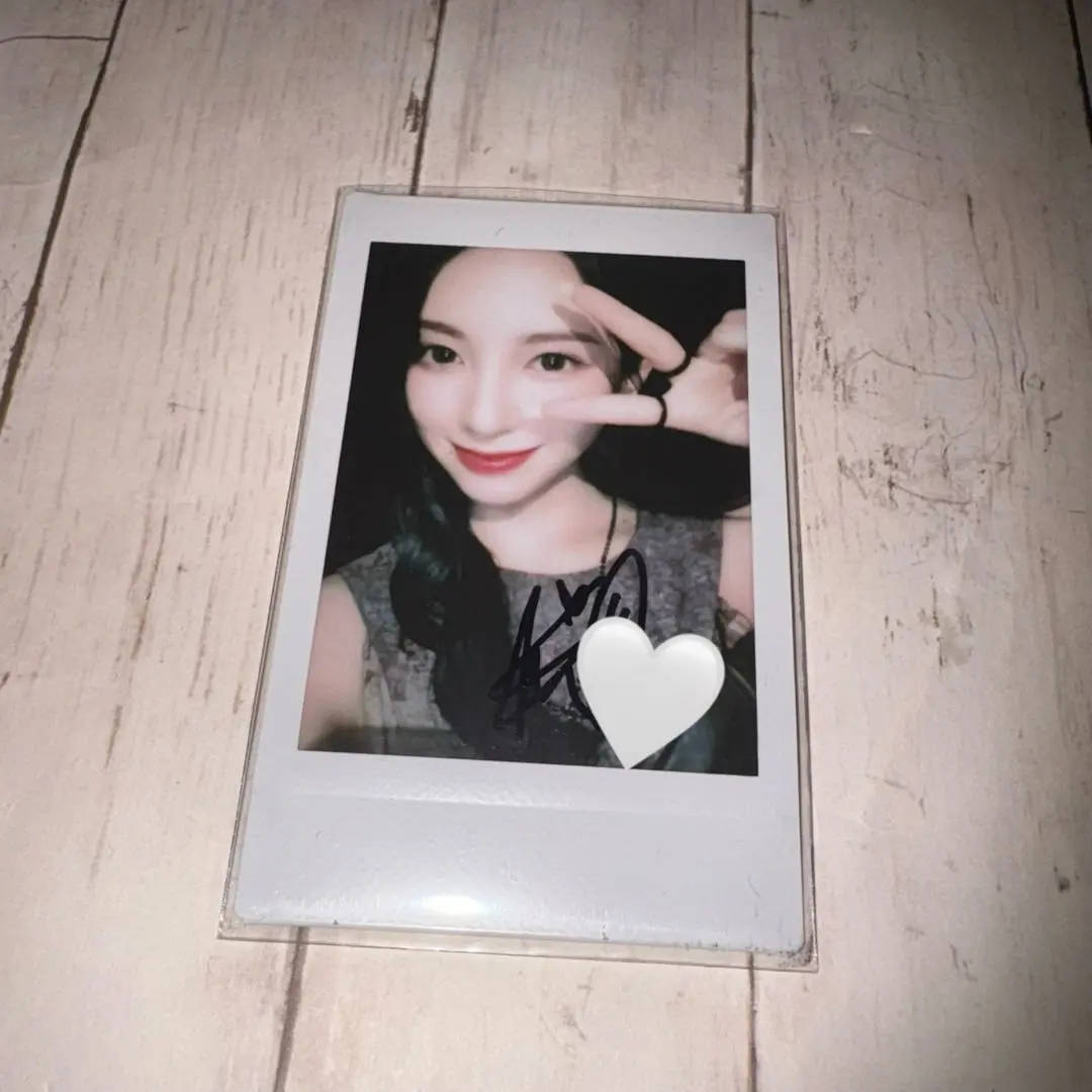 Thumbnail of MADEIN Kep1er Mashiro Signed Cheki