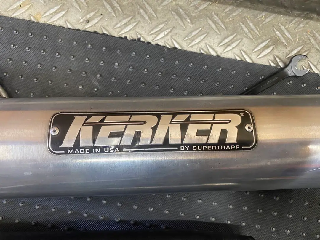 ゼファーχ kerkerマフラー ゼファーΧ カーカーマフラー Kawasaki KERKER - YouTube