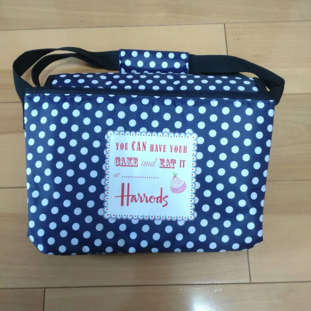 英国発【Harrods】ハロッズ ストライプ 保冷バッグ Harrods - 新品タグ付き Harrods クールバッグデニム(保冷ランチ