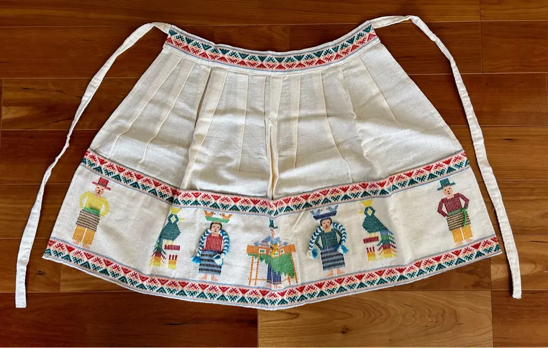 2025年最新】フォークダンスエプロンの人気アイテム - メルカリ