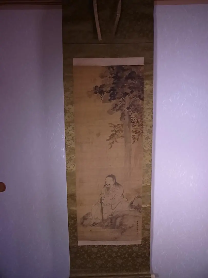 掛軸 神武天皇　布製掛軸　弓姿　狩猟 掛軸 神武天皇 布製掛軸 弓姿 狩猟
