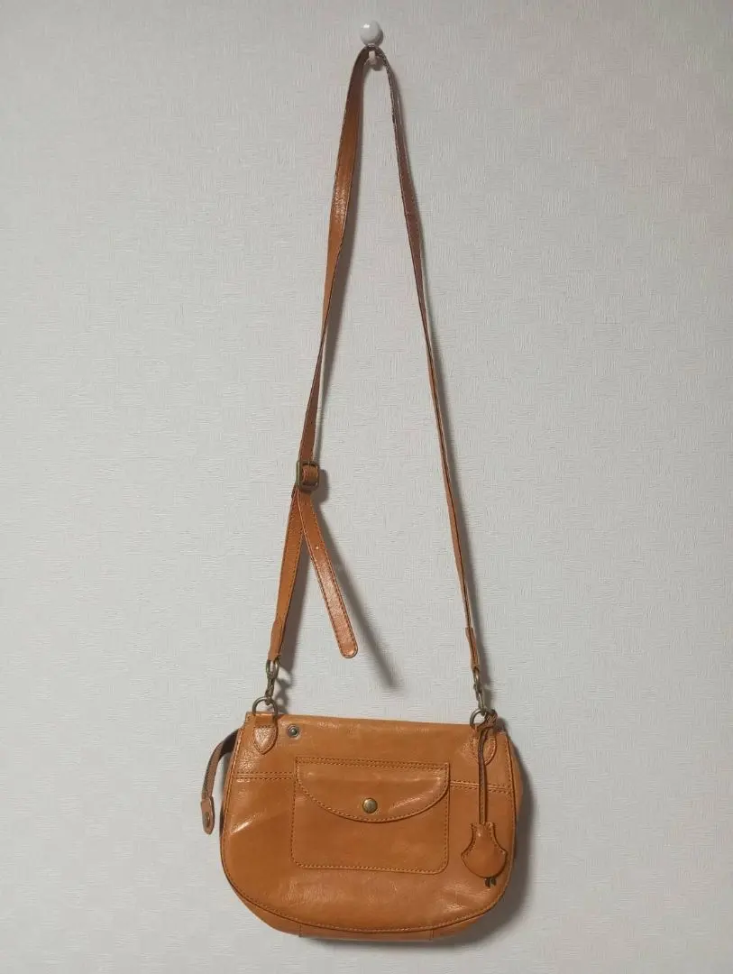 Thumbnail of Dakota leather shoulder bag