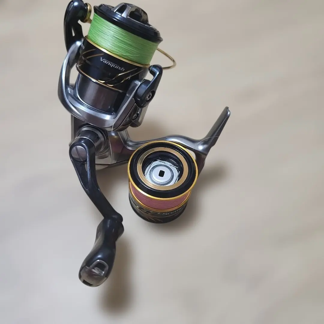 美品　シマノ10 ステラC2000S 913_1_800.jpg?20100304161759