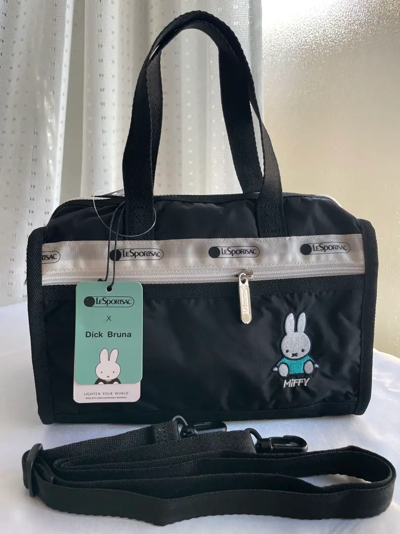 1794　レスポートサック　ボストンバッグ　刺繍　タグ付き新品 DELUXE MED WEEKENDERリサイクルドブラックJP（ボストンバッグ