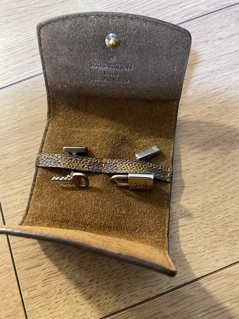 E2824 ルイヴィトン SV925 カデナ キー カフス LOUIS VUITTON ルイヴィトン カフス ブトン ドゥ マンシェット