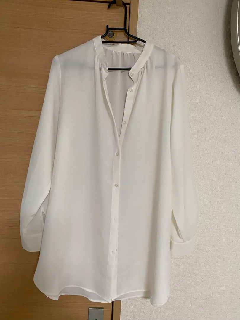 美品 GU 白色 長袖襯衫 的縮圖