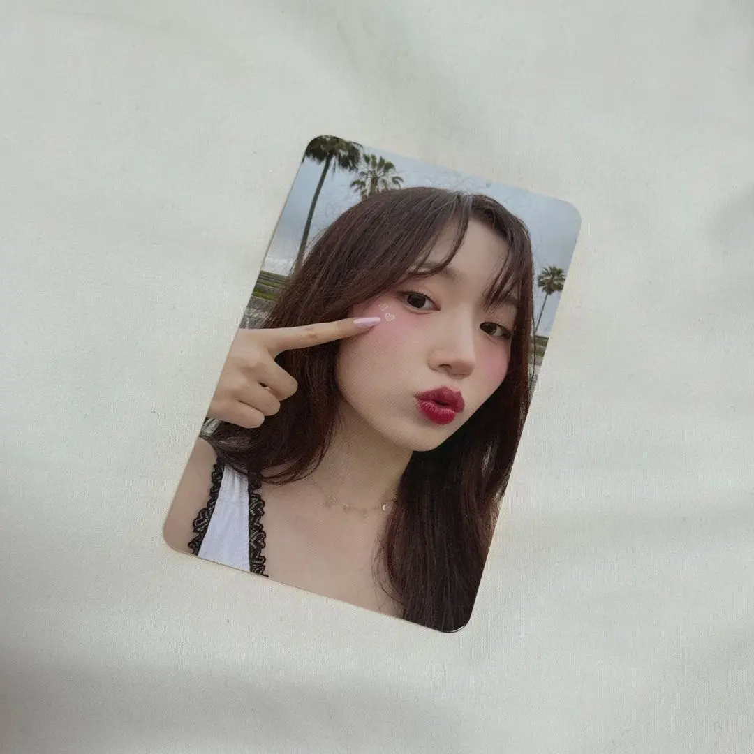 Thumbnail of Haewon of NMIXX mixxpedia