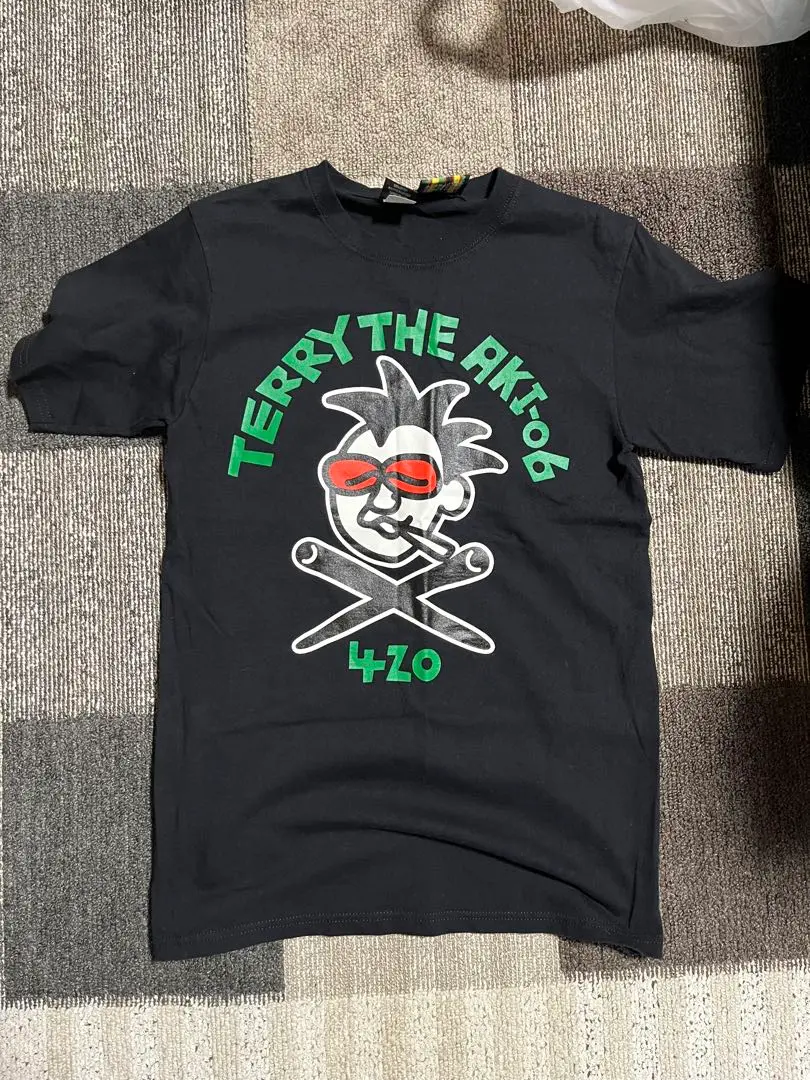未使用品 TERRY THE AKI-06 Tシャツ XLサイズ程度 裏庭 裏庭 TERRY THE AKI-06 Tシャツ - メルカリ