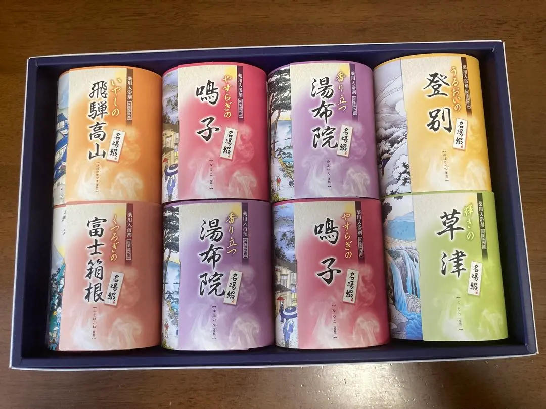 Thumbnail of Bath bomb set, 6 types, gift box