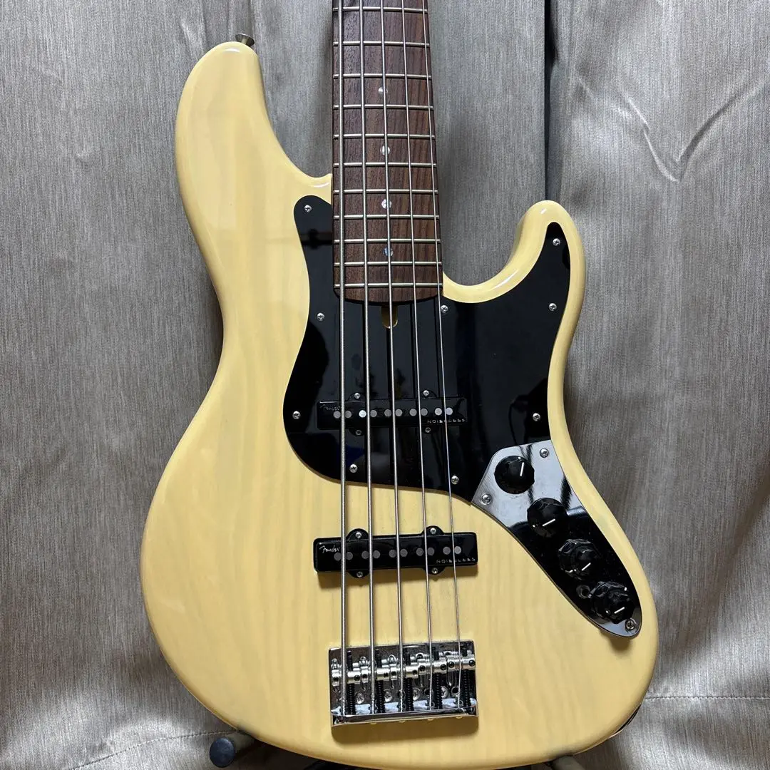 J*n様 Fender DeluxeJazzBassV KazukiAraiEd Fender Deluxe Jazz Bass V Guitar Kazuki Arai Edition 2-Color