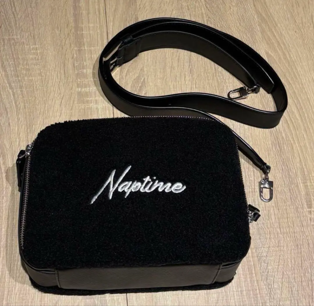 naptime ボアバッグ　BLACK 新品 2025年最新】Naptime バッグ ボアの人気アイテム - メルカリ