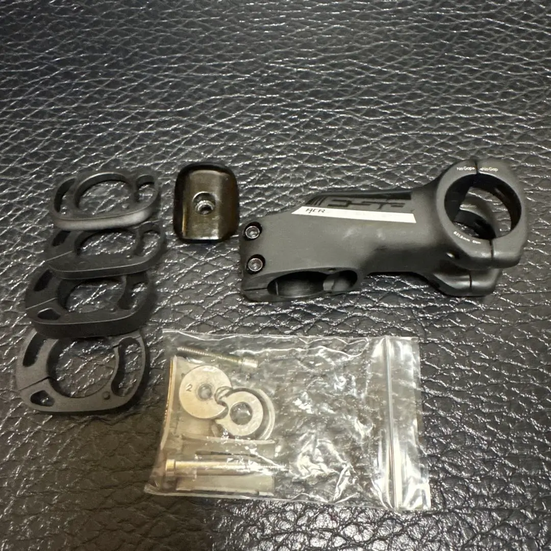 FSA K-WING カーボンハンドル&105 R5800 STI Amazon.com: FSA K-Wing AGX Handlebar Carbon, 44cm : Sports