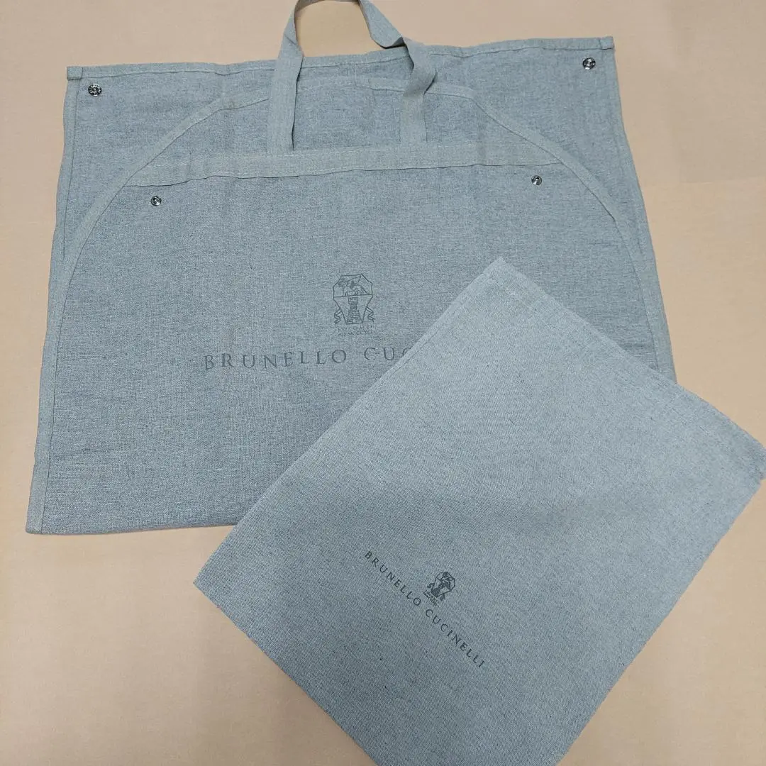 ブルネロクチネリ　BRUNELLO CUCINELLI 　ガーメントケース ブルネロクチネリ ガーメントケース バッグ