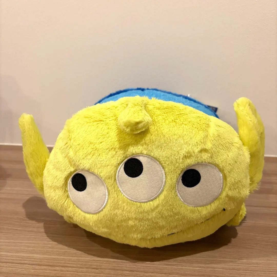 Thumbnail of Toy Story 30th Anniversary Cheek Rest V-BIG Plush Alien