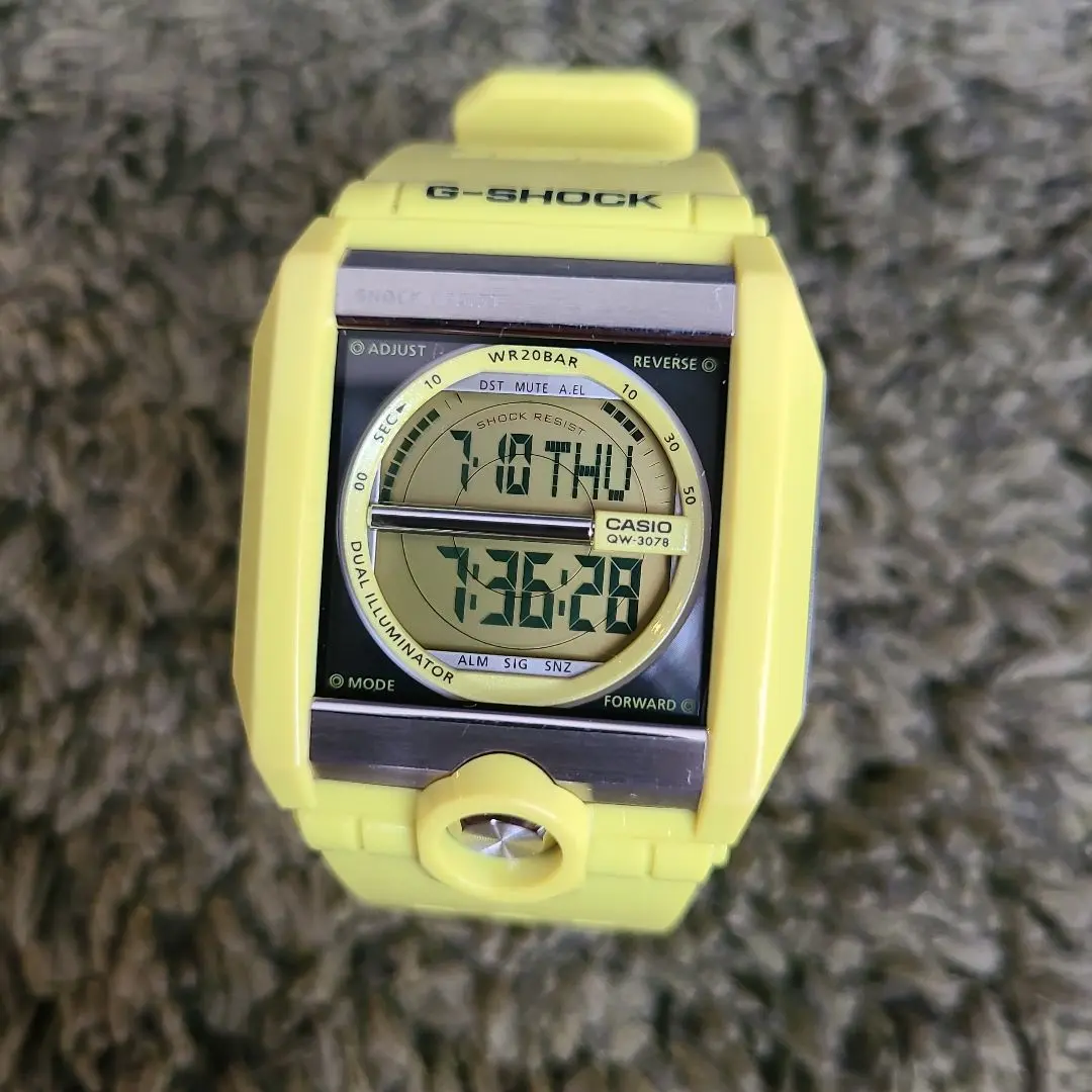 美品　CASIO G-SHOCK G-8100A　ブラウン　レトロ　スクエア型 初回限定お試し価格】 美品 CASIO G-SHOCK G-8100A ブラウン