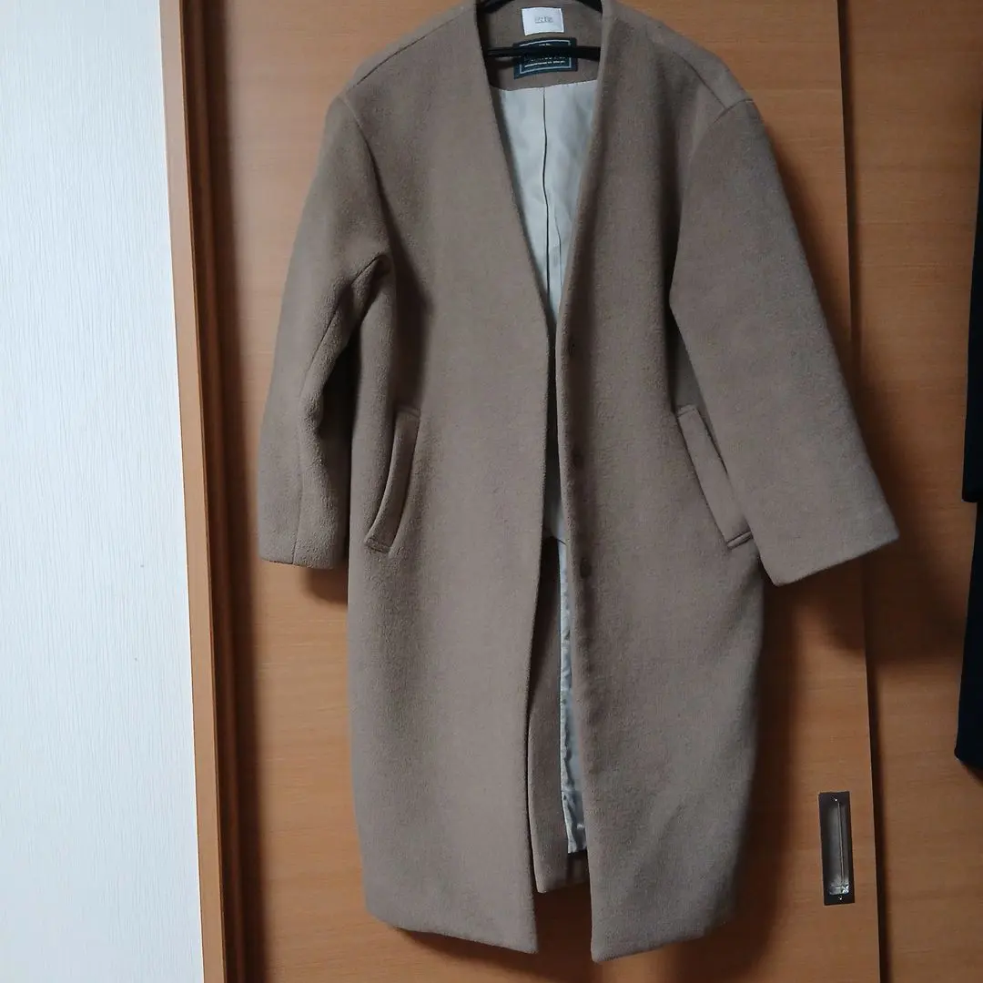 Thumbnail of LOWRYS FARM Merinos Air Long Coat, Beige Brown