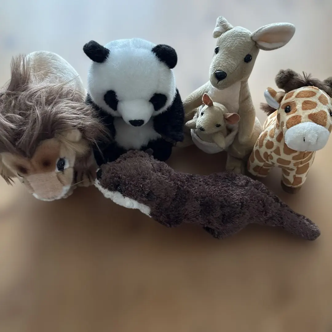 Thumbnail of Animal plush toy set (lion, panda, etc.)