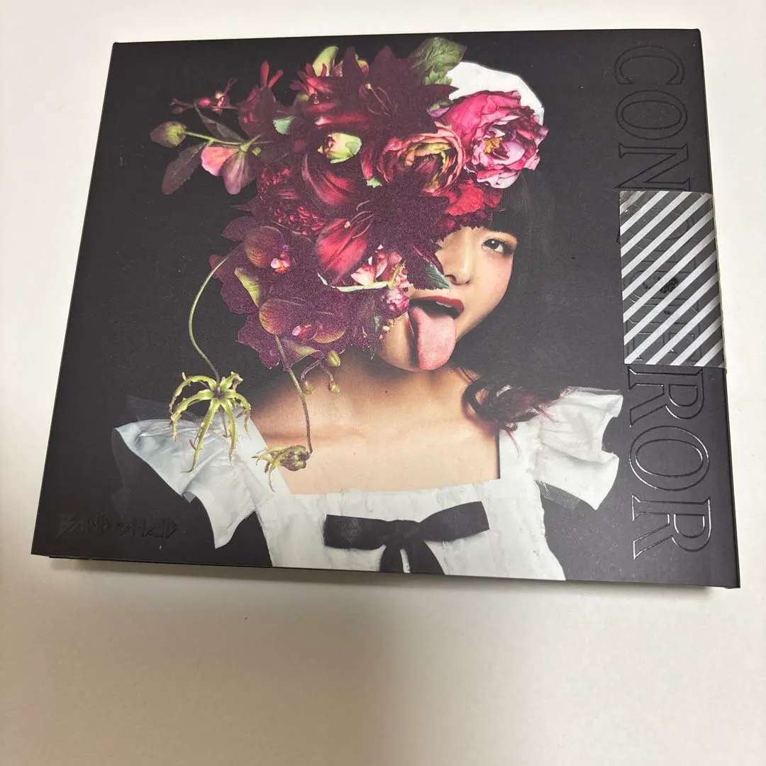 BAND-MAID 「CONQUEROR」　アナログレコード　LP 新品 BAND-MAID - Conqueror - Amazon.com Music