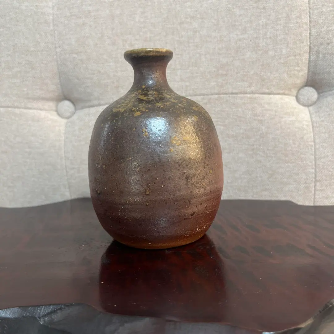 Thumbnail of Simple ceramic vase