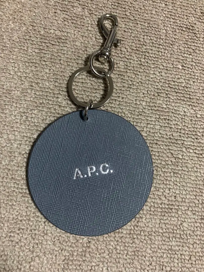 2025年最新】A.P.C. キーホルダー・キーリングの人気アイテム