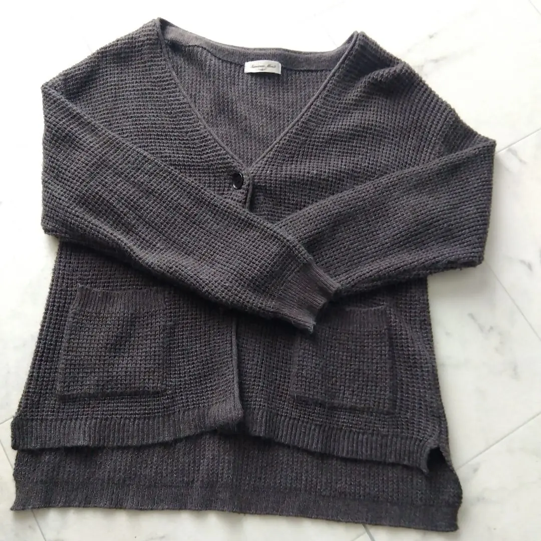 Samansa Mos2 深灰色 V 領針織外套 的縮圖