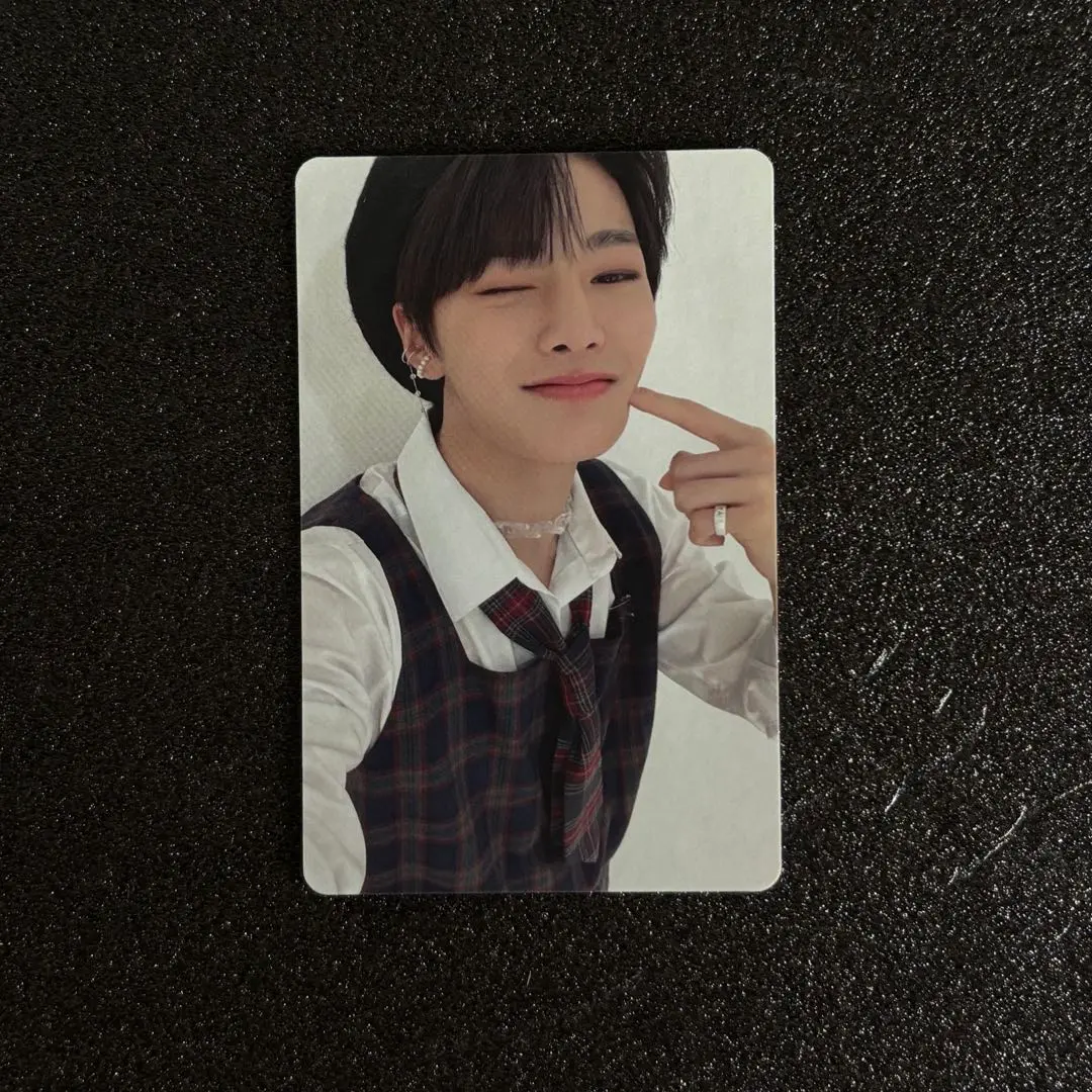 Thumbnail of I.N Stray Kids trading card