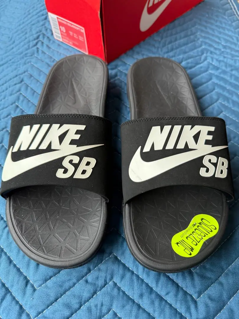 ラスト❗️ 28cm【新品】NIKE SBベナッシ ソーラーソフト NIKE（ナイキ）の「NIKE SB（ナイキSB） ベナッシプリント