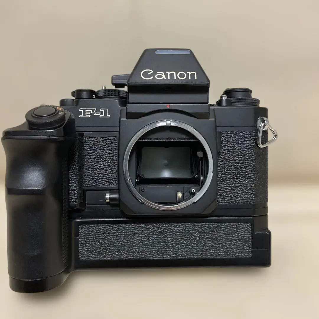 Canon F-1 A-1レンズ アルミケースセット 710sRf6WprL._UF350,350_QL80_.jpg