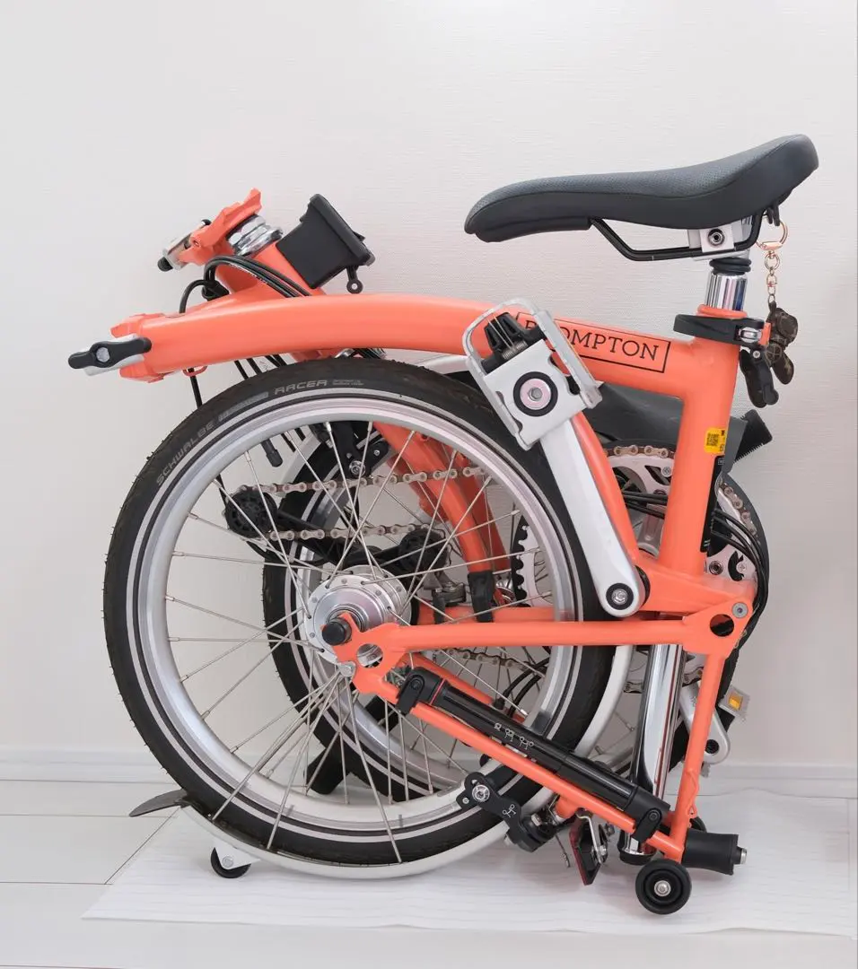 ぷー BROMPTON M6L 6速　折りたたみ自転車 ブラック BROMPTON ( ブロンプトン ) 折りたたみ自転車 M6L ブラック