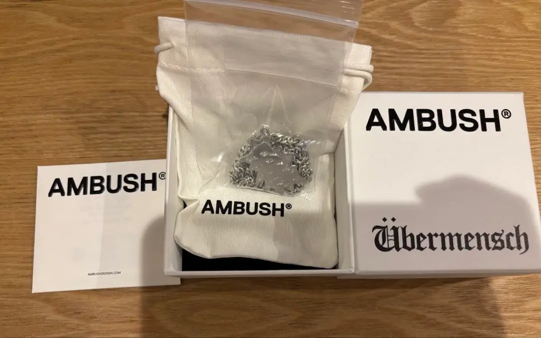 G-DRAGON着用 AMBUSH ÜBERMENSCHネックレス（シルバー） AMBUSH ÜBERMENSCH G-DRAGON コラボFAM! ネックレス - メルカリ