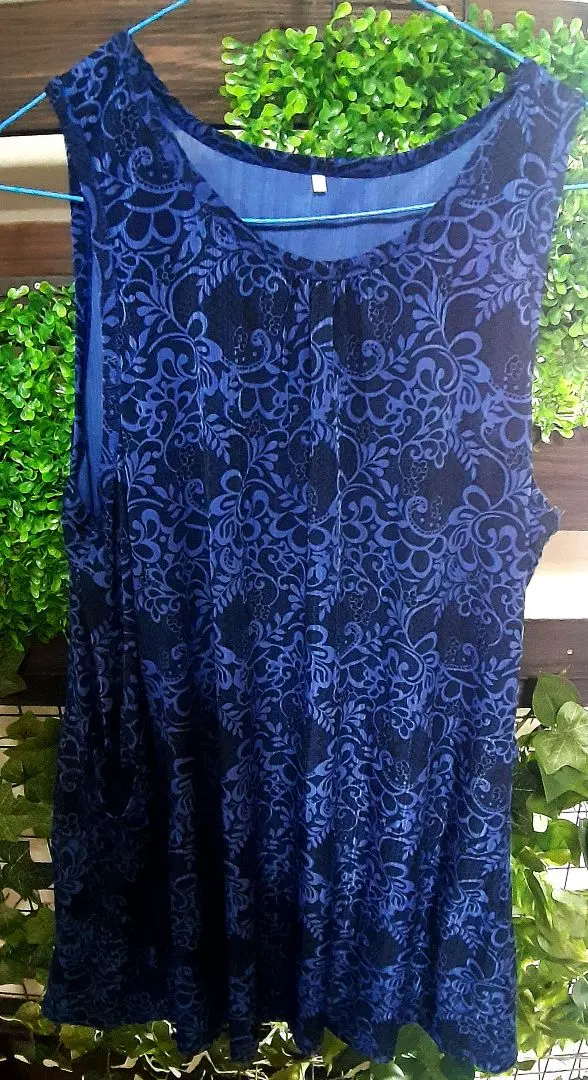 Thumbnail of Women's Sleeveless Top, Blue