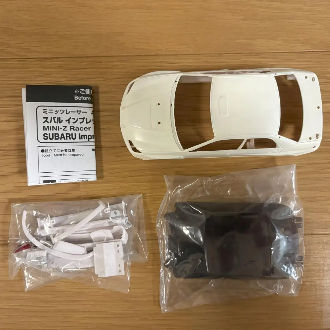 美品 京商 ミニッツ MA-010 AE86 ファルケン ボディ シャーシのみ