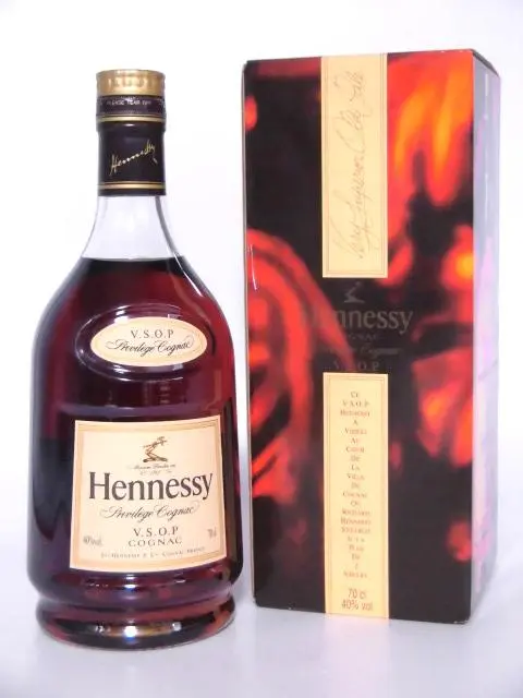 古酒　美品　Hennessy V.S.O.P 700ml クリアボトル　箱あり Yahoo!オークション -「ヘネシー vsop」(アルコール) (飲料)の