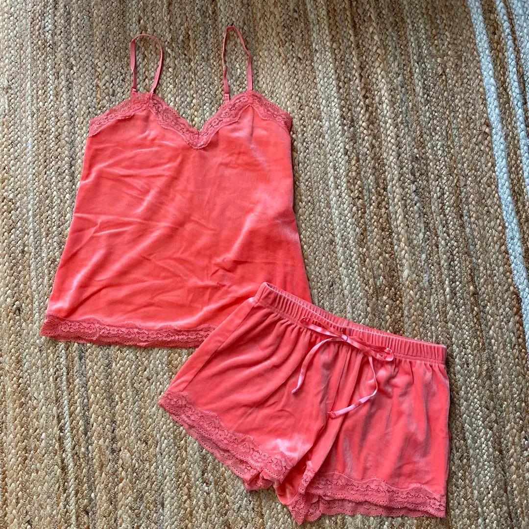 【Hunkemoller】**日本未発売** レース付きベロア　キャミソール ベロアレースキャミソール – WEGO ONLINE STORE