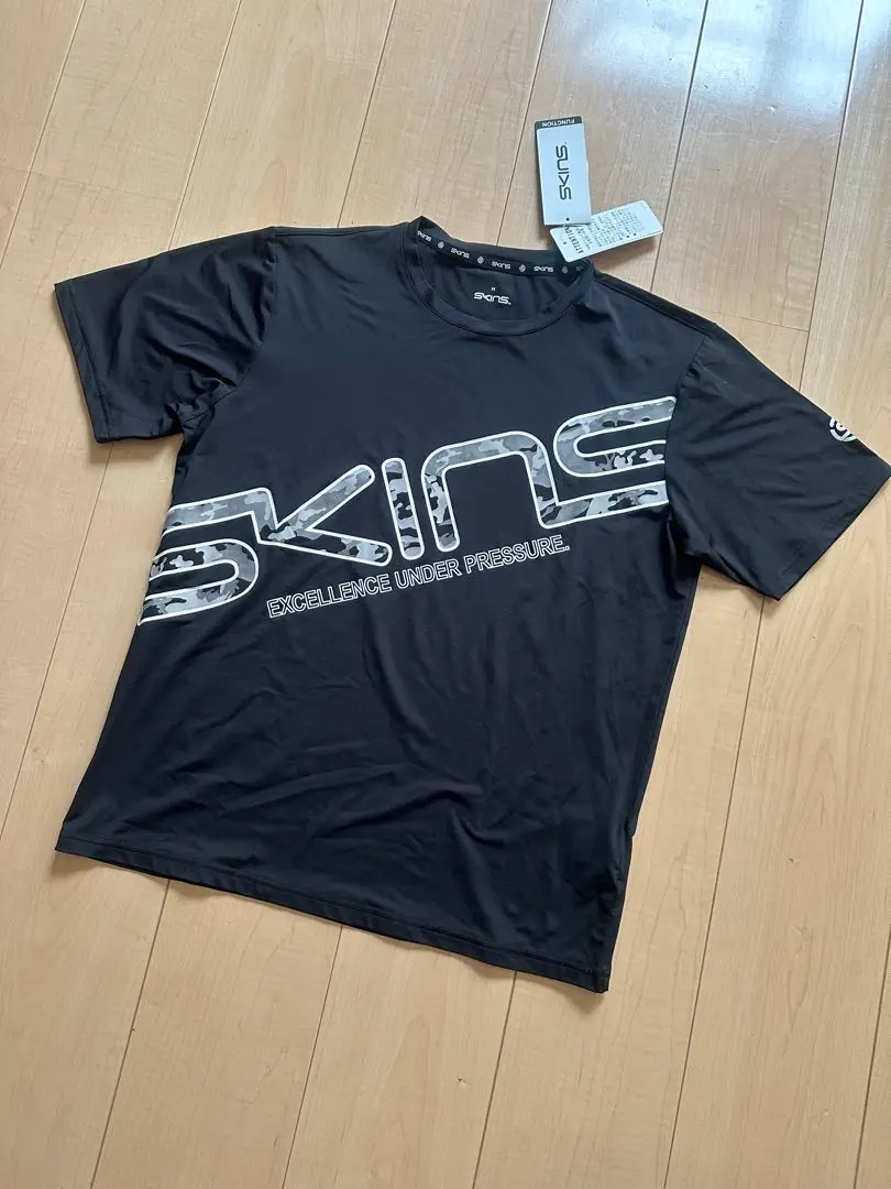 2025年最新】SKINS メンズ Tシャツの人気アイテム - メルカリ