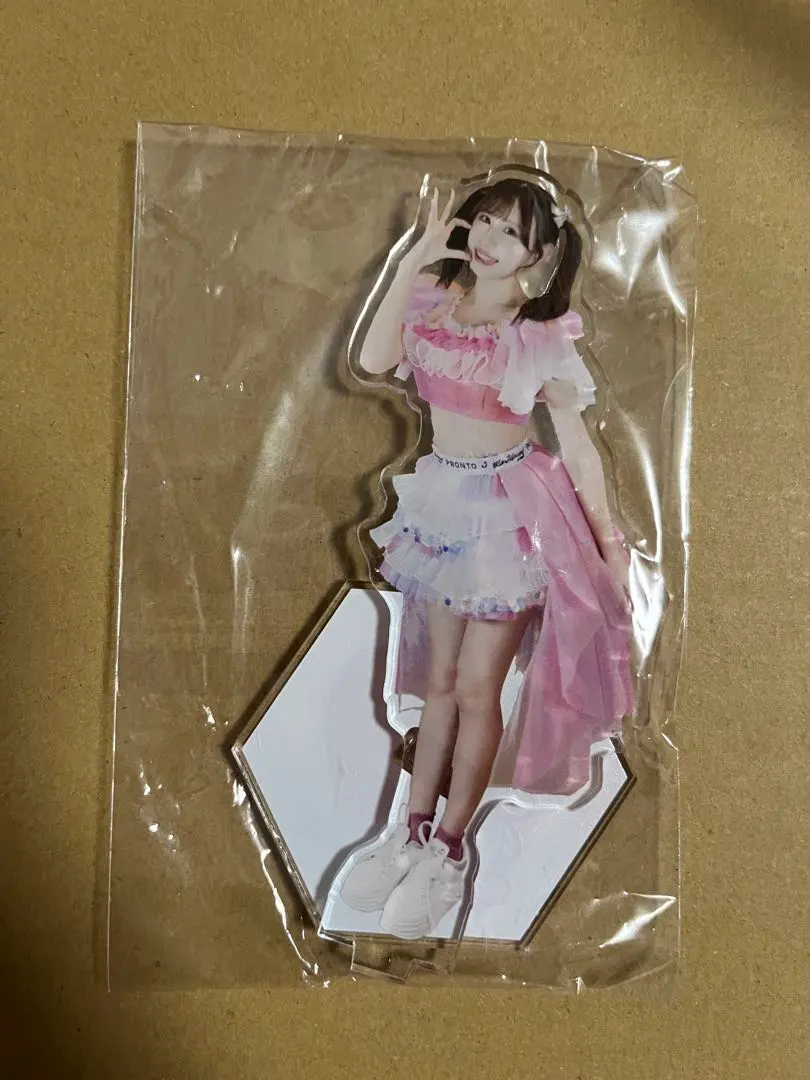 Thumbnail of Yuri Akimoto Acrylic Stand Hey Mommy 2 items