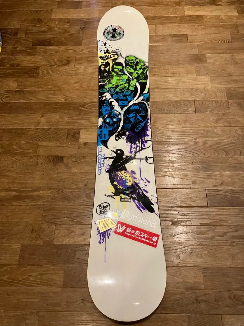 Thumbnail of Two snowboards: SALOMON, K2, OAKLEY board case, locker