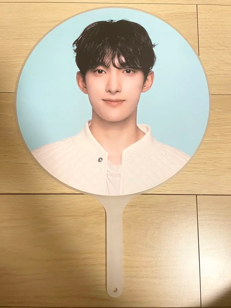 SEVENTEEN ドギョム DK うちわ 最安値 まとめ買い SEVENTEEN FOLLOW AGAIN JAPAN うちわ ドギョム | Shop at