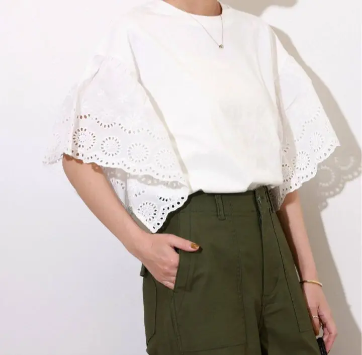 レリューム　カットワークレースプルオーバー WEB限定追加》カットワークレーススリーブプルオーバー（Tシャツ