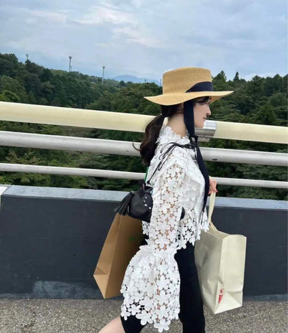 2025年最新】Lotty lace topの人気アイテム - メルカリ