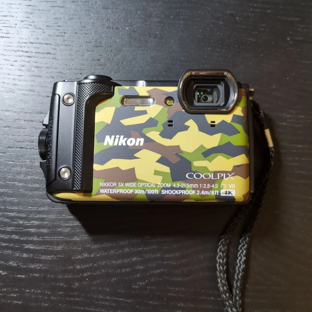 Nikon COOLPIX W300 防水カメラ ジャンク ニコン Nikon COOLPIX クールピクス W300 カラー：オレンジ
