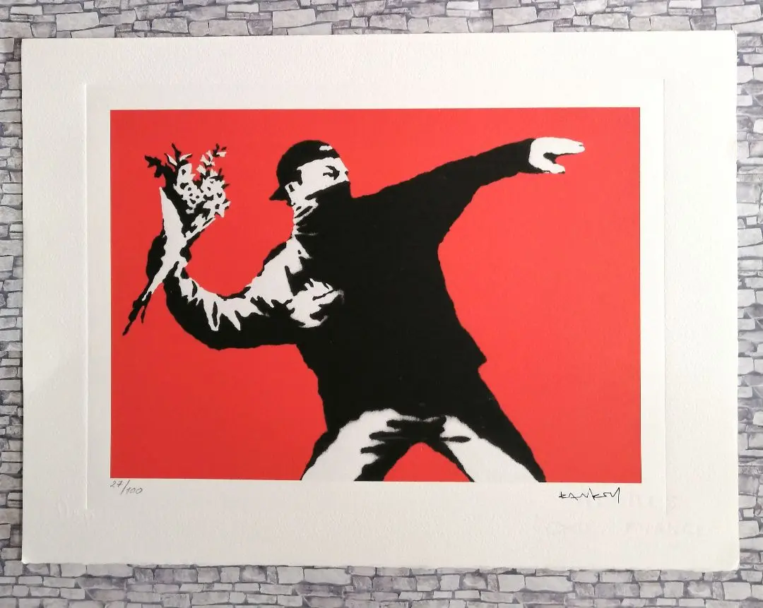 2025年最新】banksy “love is in the air”の人気アイテム - メルカリ