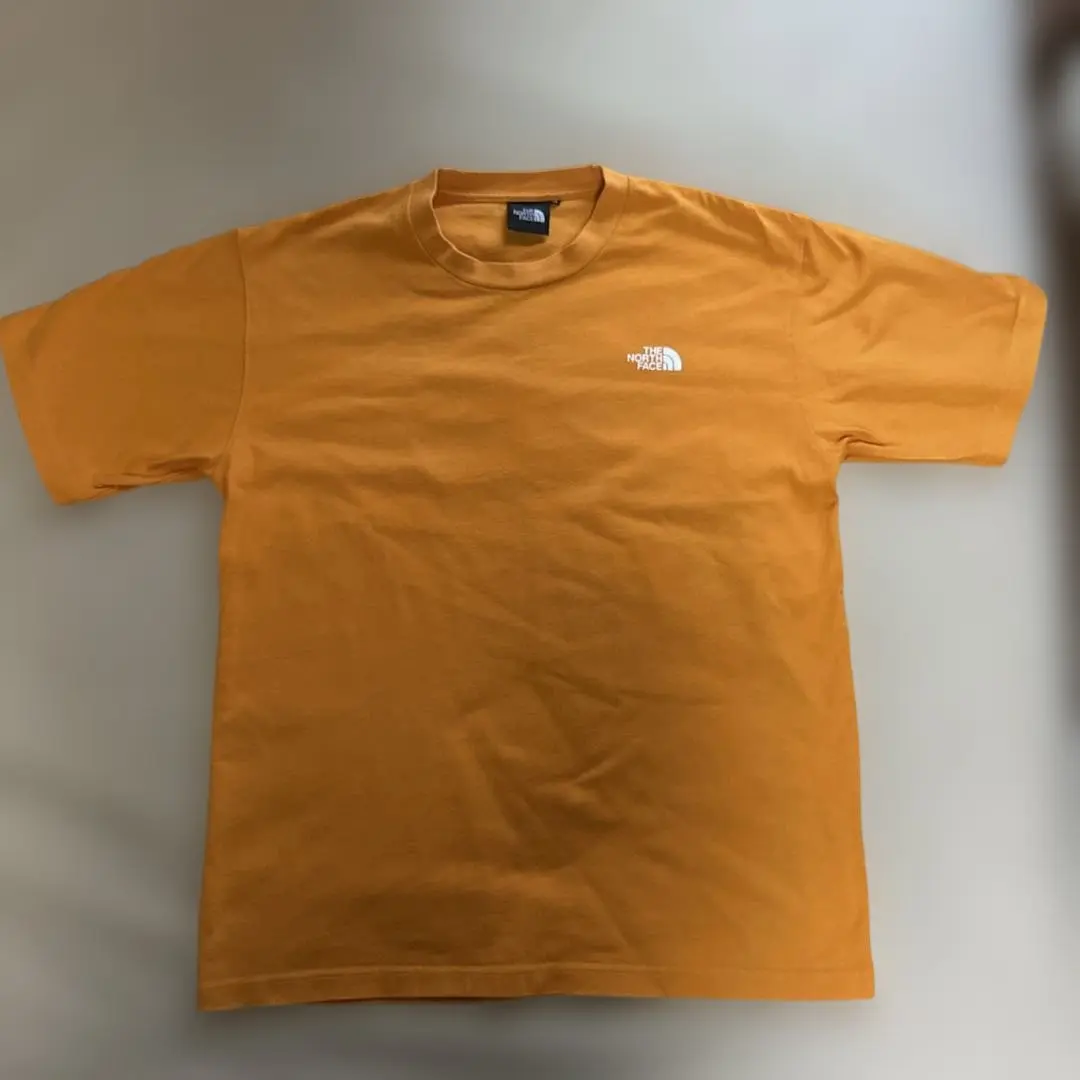 Thumbnail of THE NORTH FACE Short Sleeve T-shirt Orange M