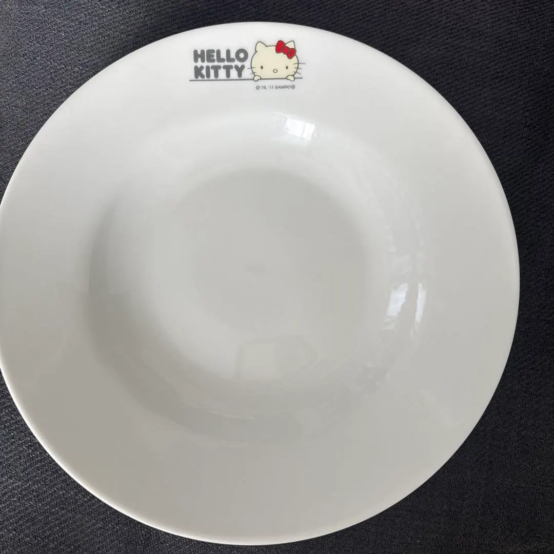 Thumbnail of Hello Kitty Flat Plate White