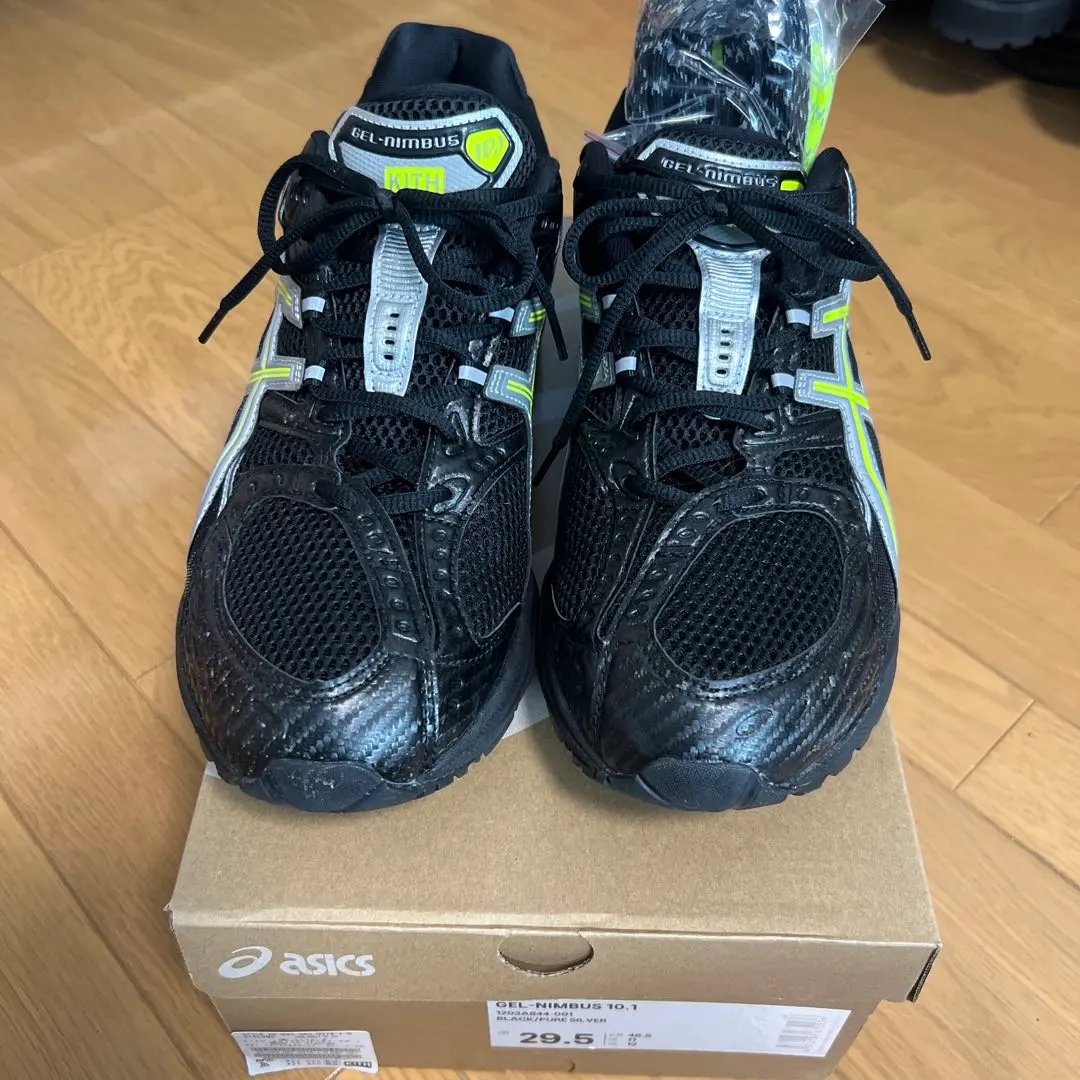 秋季斷捨離！KITH NIMBUS 別注 的縮圖