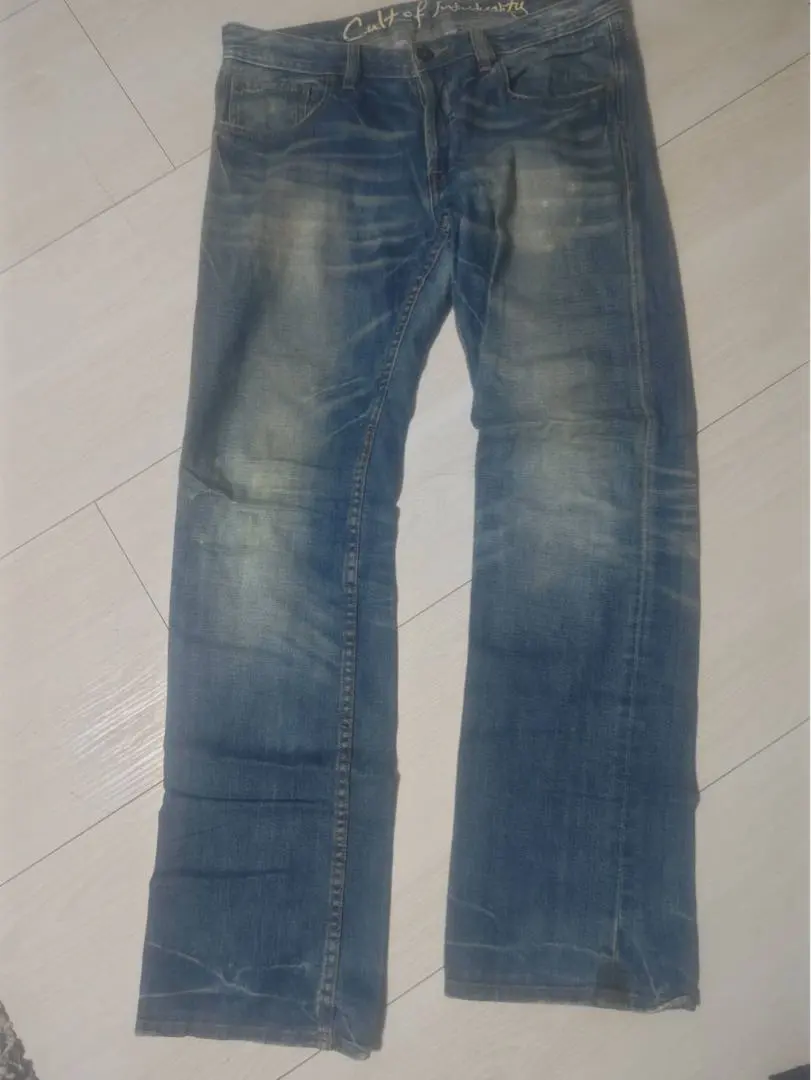 Cult 藍色牛仔褲 直筒 36吋 的縮圖