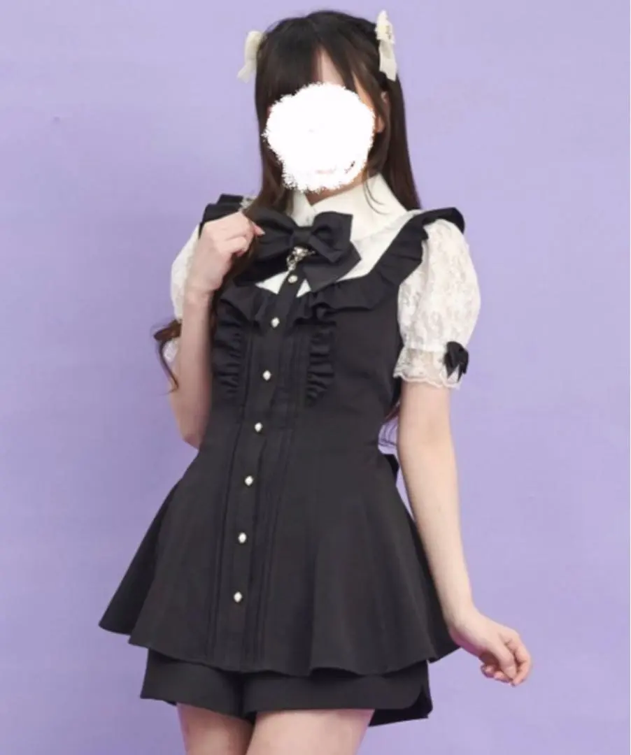 Thumbnail of Secret Honey Short Sleeve Lace Pintuck Frill Yoke Switching Set Up