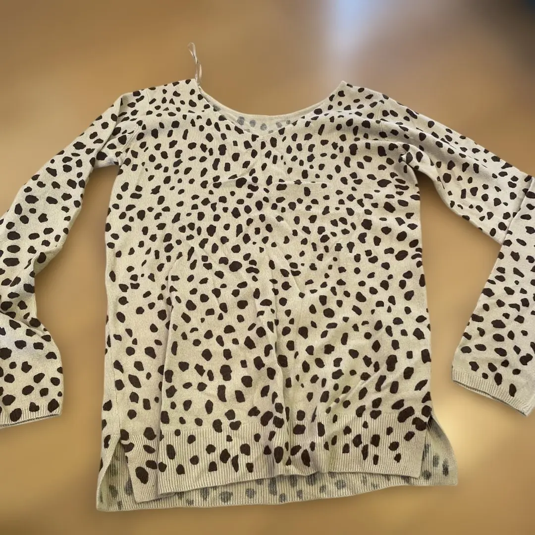 Thumbnail of Beige brown leopard print knit