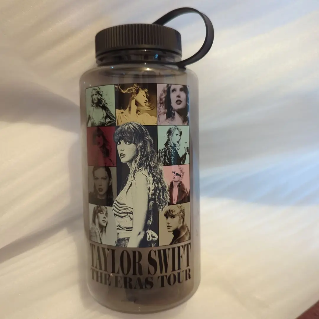 テイラースウィフト　ウォーターボトル Kids Taylor Swift Water Bottle Tumbler TUMBTAY0520 – Bailey